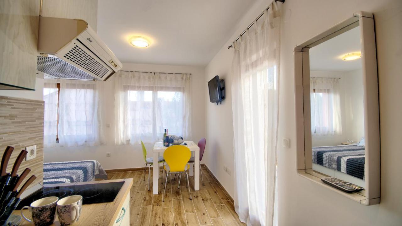 Margarita Apartment *